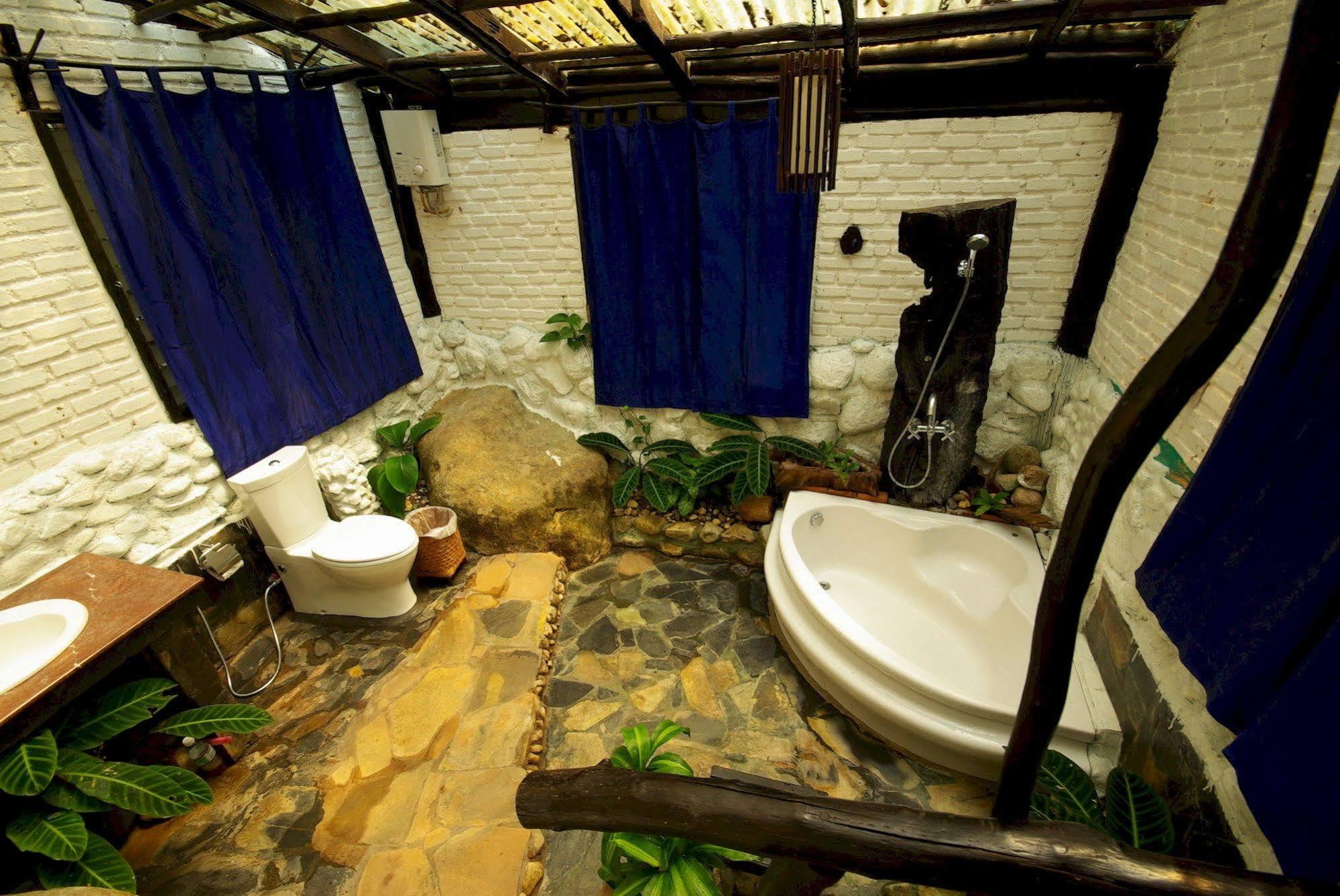ธารทอง ลอดจ์ Tharnthong Lodge Mae On Dış mekan fotoğraf